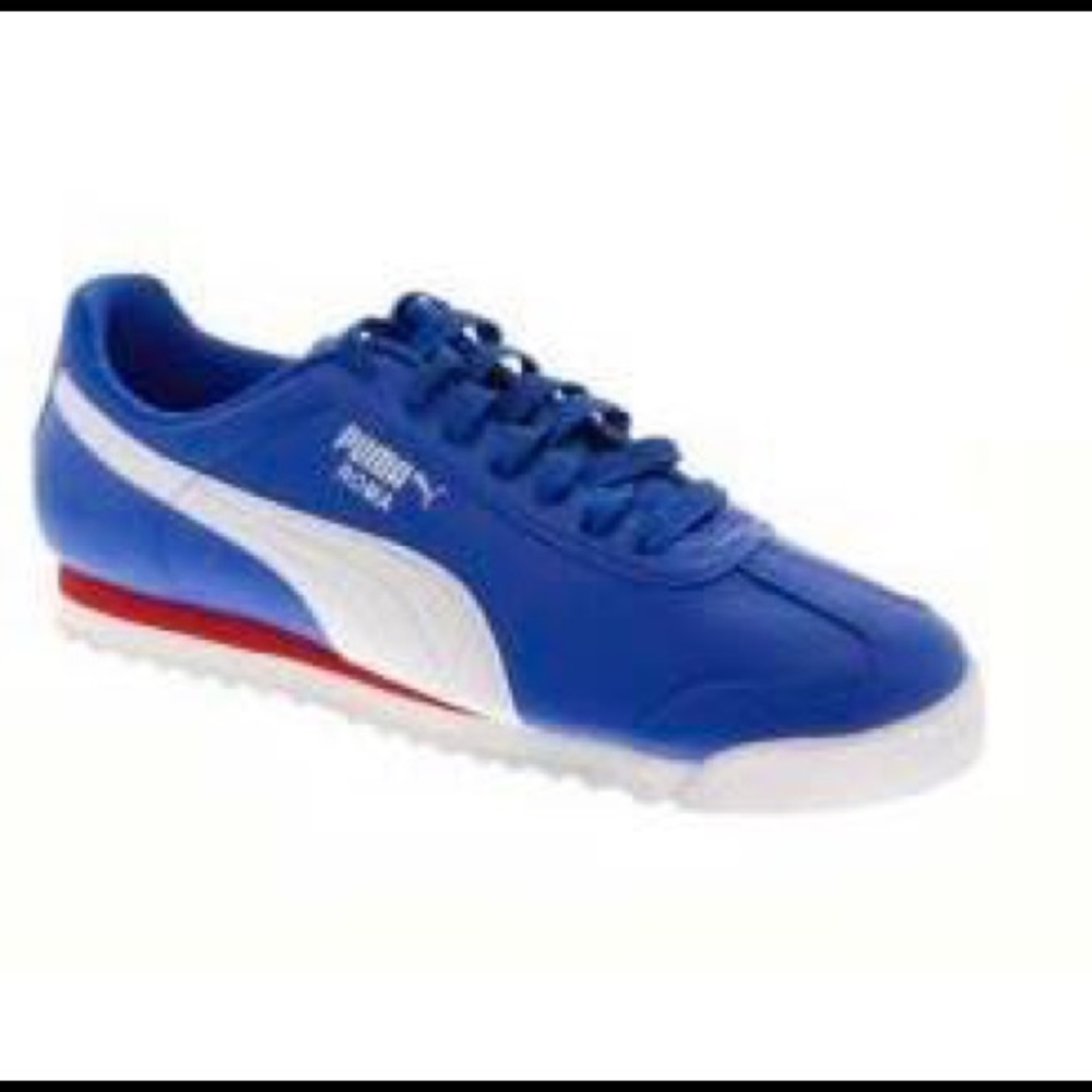 NWT Puma Roma casual sneakers
